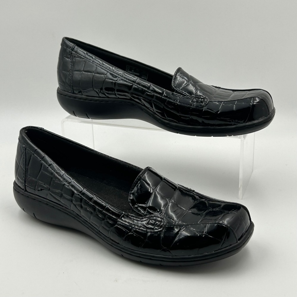 Clarks Loafers Womens 8 Black Patent Croc Haydn Harvest‎ Comfort Career Academia